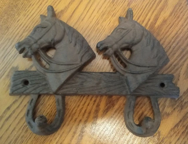 Vintage Cast Iron 2 Horses With 2 Horseshoe Hooks Wall Mount Cowboy Western  2