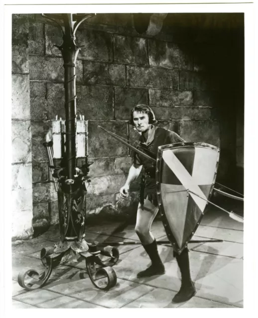 ERROL FLYNN in "ADVENTURES of ROBIN HOOD" MOVIE STILL 8"x10" GLOSSY B/W PHOTO