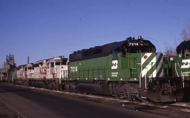 BN 7014 BURLINGTON NORTHERN Railroad Train Locomotive NORTHTOWN MN Photo Slide