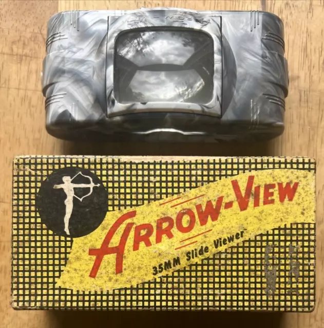 Arrow View 35mm Slide Viewer & Box. Self Illuminating & Adjustable Magnification