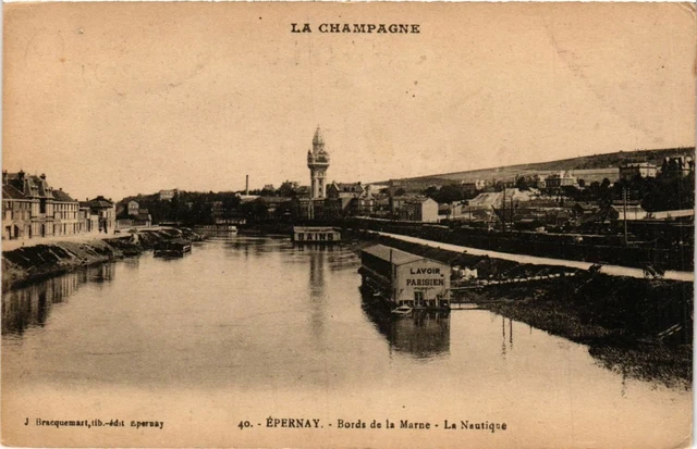 CPA ÉPERNAY - Bords de la MARNE (364075)