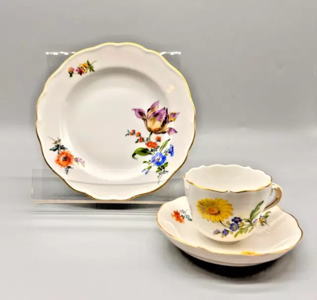 MEISSEN Porzellan I 3 tlg. Kaffeegedeck  "Bunte Blume" Goldrand I 2. Wahl