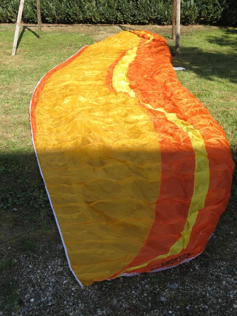 Parapente Air Design Rise 3 taille L (100-125 Kg) Orange Etat neuf (6h de vol) Parapente Air Design Rise 3 taille L (100-125 Kg) Orange Etat neuf (6h de vol)