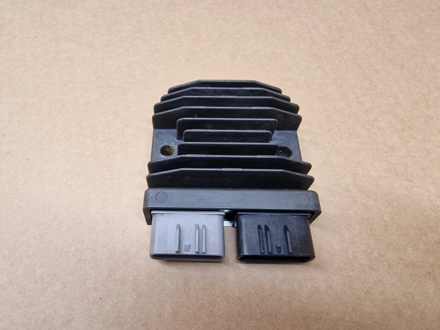 Lot De 2 Transistors IXGR40N60C2D1 + Pont Redresseur GBJ 2510 - Marque IXYS, Neufs