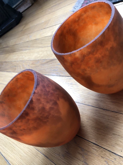 Circa 1920 - 2 Grosses Tulipes en Pate de Verre Orangee Lampe Art Deco