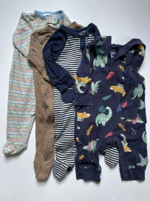 Baby Boy/Girl Clothing Bundle 3 Months Carters, Old Navy, Gerber Sleep And Play