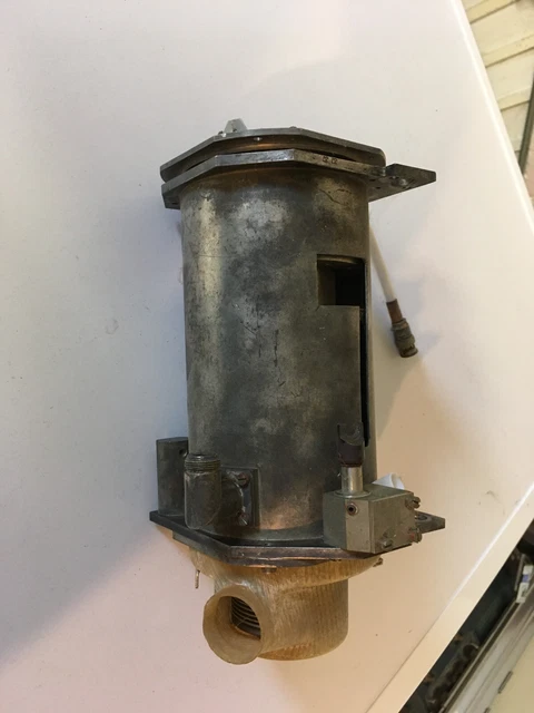 THOMSON-CSF F6005 (E1300) Triode De Puissance - Émetteur Radioamateur Vintage