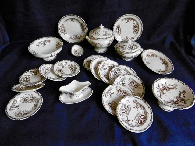 Dînette Ancienne En Faïence Fine De Choisy - Décor Japonisant - XIXème