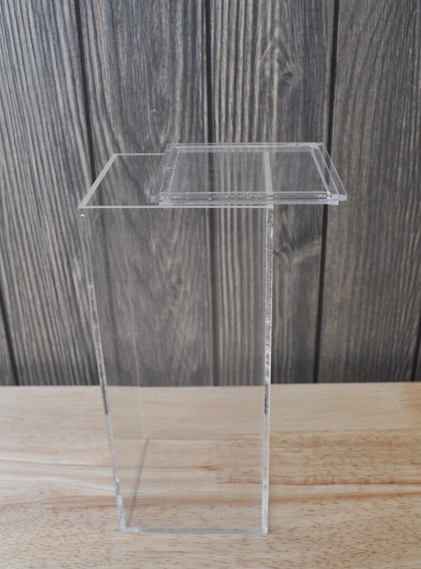 Funko Wacky Wobbler Protective Clear Acrylic Display Case-Bobble-Head*Pre-Owned* Funko Wacky Wobbler Protective Clear Acrylic Display Case-Bobble-Head*Pre-Owned*