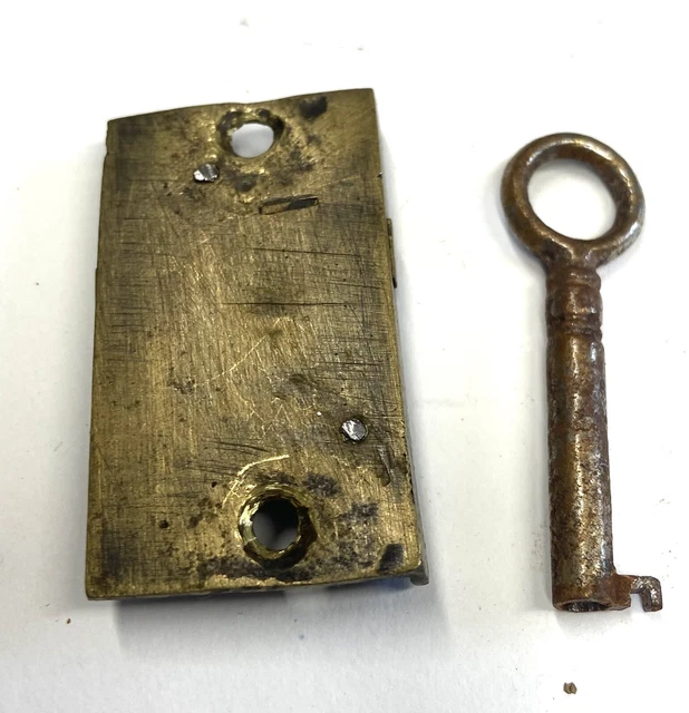 ANTIQUE GRANDFATHER / Longcase Clock Lock and Key Working £45.00