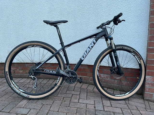 GIANT TERRAGO MOUNTAIN bike hard tail 75.00 PicClick UK