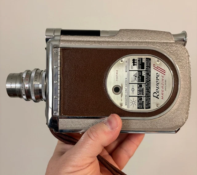 REVERE MAGAZINE 16 Sixteen Model 26 16mm Movie Camera WORKING