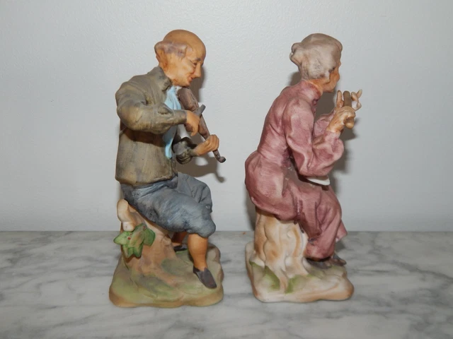 ANCIEN Personnages Figurines en Porcelaine Jouant de la Musique 2