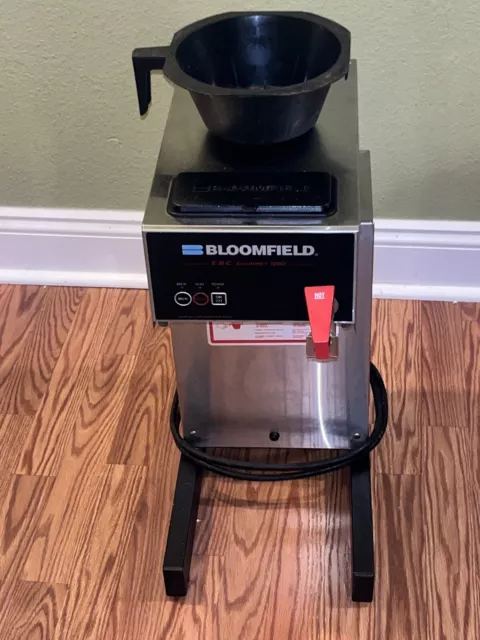 https://www.picclickimg.com/uUwAAOSwDtJkycpK/BLOOMFIELD-1-Burner-Commercial-Coffee-Maker-Machine-Brewer.webp