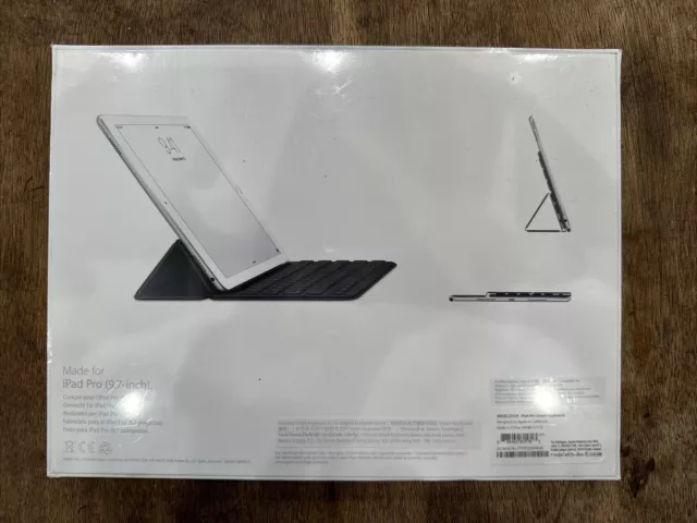 Apple Grey Smart Keyboard Folio for 9.7 iPad Pro - A1772 2