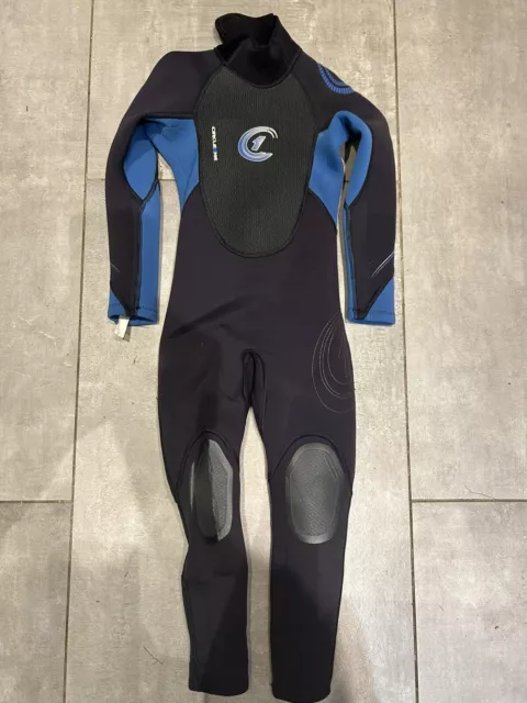 Circle one Faze Children's XXS full length wet suit -Aged 5/6 (109-114cm Height)