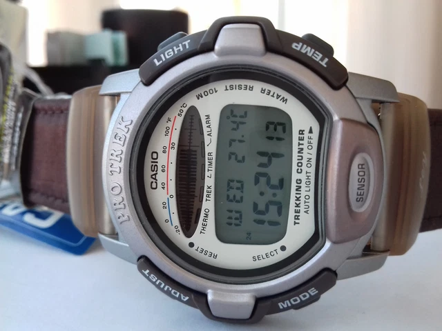 Montre GUESS G7 Big Logo Vintage Collection (années 90) - NOS Neuf Avec étiquettes