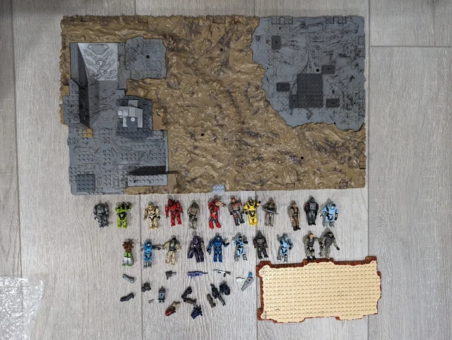 Mega Bloks HALO BATTLESCAPE 23" x 13" Desert Terrain Large Base Plate W/ Figures Mega Bloks HALO BATTLESCAPE 23" x 13" Desert Terrain Large Base Plate W/ Figures