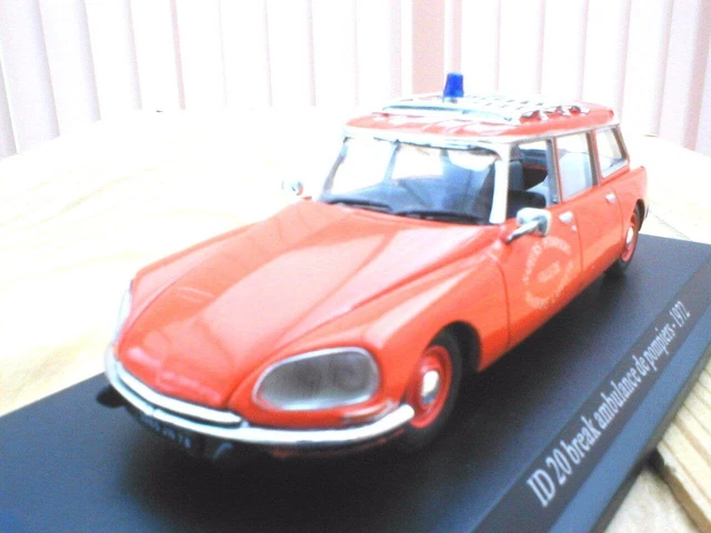 CITROÊN  ID 20 "ambulance pompiers"  1972 1/43ème NEUVE en boite
