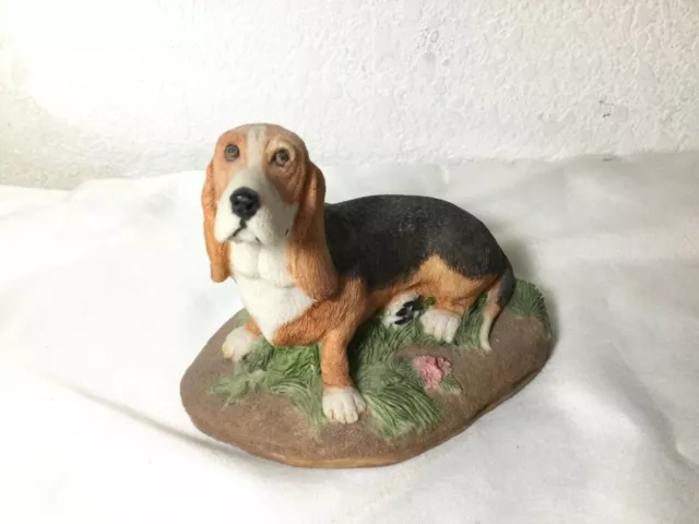 1984 Earl Sherwan Charmstone Basset Hound -Sitting Dog Figurine- FREE SHIPPING