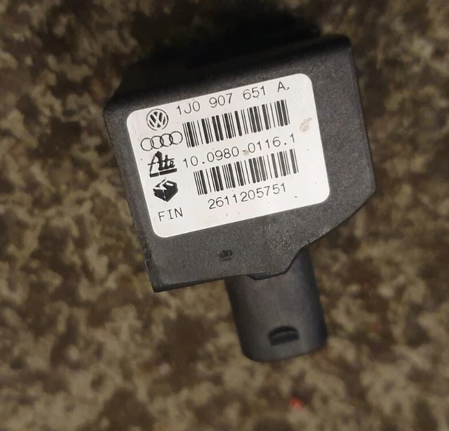 AUDI TT MK1 + S3 8L Lateral Acceleration Sensor 1J0907651A Golf 4Motion