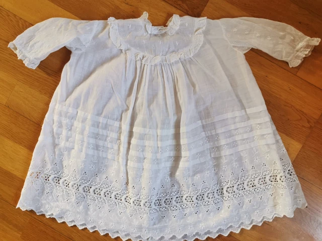 Robe Ancienne Bébé Ou Poupée Ancienne