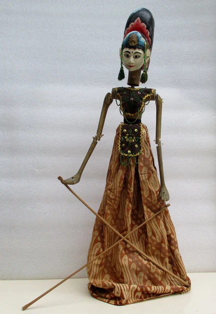 Marionnette Indonésienne – Bois Et Tissu – Hauteur 70 Cm – Artisanat