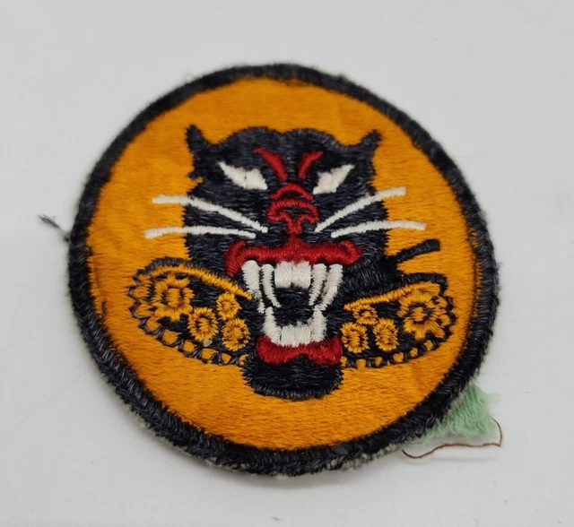 WW2 - Twill Base Whiteback - US Army 8 Wheel Tank Destroyer Shoulder Patch