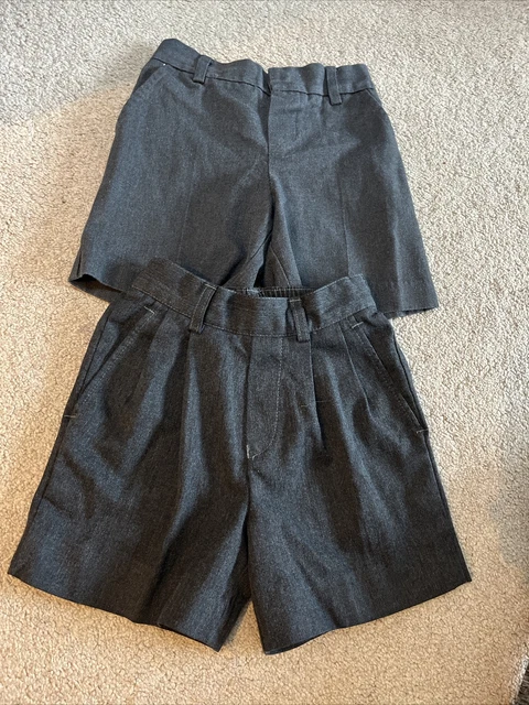 Pacchetto pantaloncini scuola grigi età 4 John Lewis M&S x2 paia