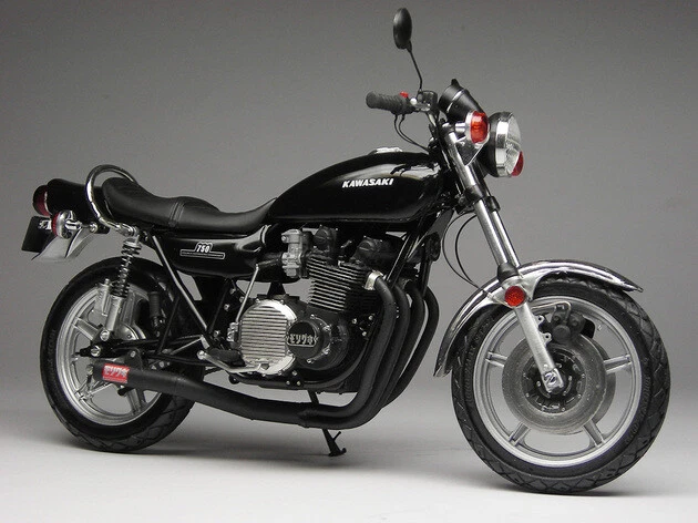 1/12 TAMIYA-AOSHIMA-FUJIMI 10 Motos (Kawasaki Honda Suzuki Yamaha) Neuf
