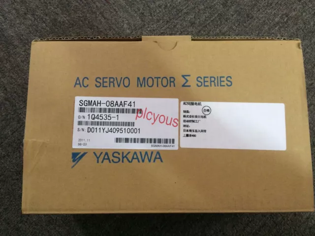 YASKAWA SGMAH-08AAF41 AC SERVO MOTOR SGMAH08AAF41 New In Box Free Shipping