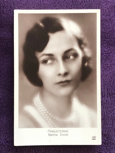 "Bennie Dicks" Miss England Postcard - 1929 Miss Europe Contest
