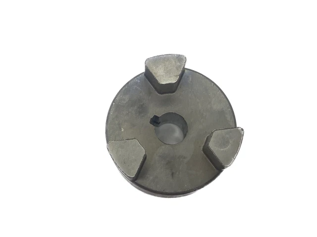 thumbnail image 2 of L099 Jaw Coupling Hub – 11/16" Bore With Keyway And Set Screw – Lovejoy Style By Shorenutz 2 of 5
