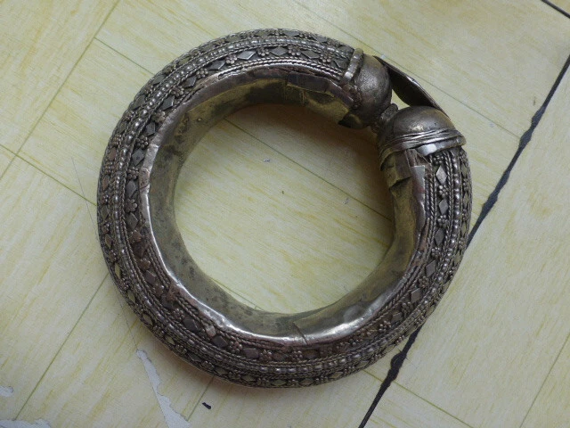 Bracelet Cuir Superposé Argenté Ancien, Style Western Américain, Fait Main