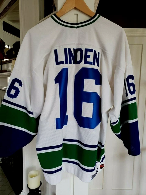 Trevor Linden Vancouver Canucks Salmon Skate Jersey XXL gradient CCM 2XL