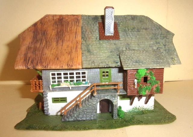 Rare Maquette De Train Jouef HO 786 : Fermette Allemande, Fabrication Allemagne (occasion)