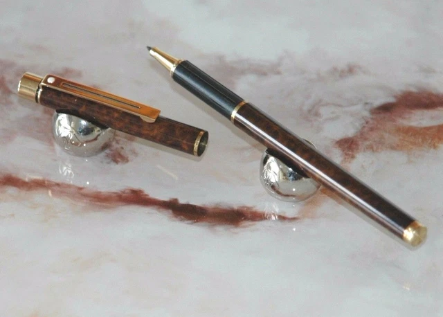 Stylo Plume Sheaffer Targa Savoy 677S Art Déco - Plume 23K Dorée, Parure