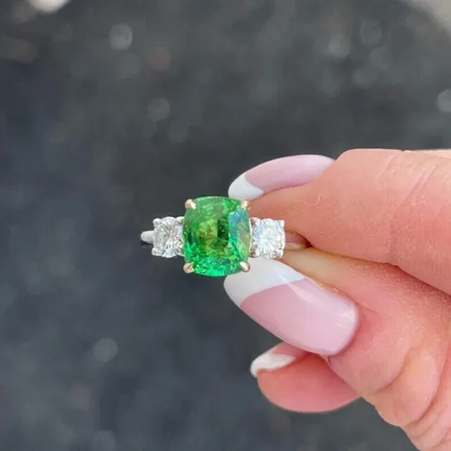 Anillo de boda de piedras preciosas tsavorita verde plata esterlina corte cojín