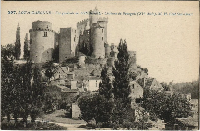 CPA AK Chateau de Bonaguil General View FRANCE (1172097)