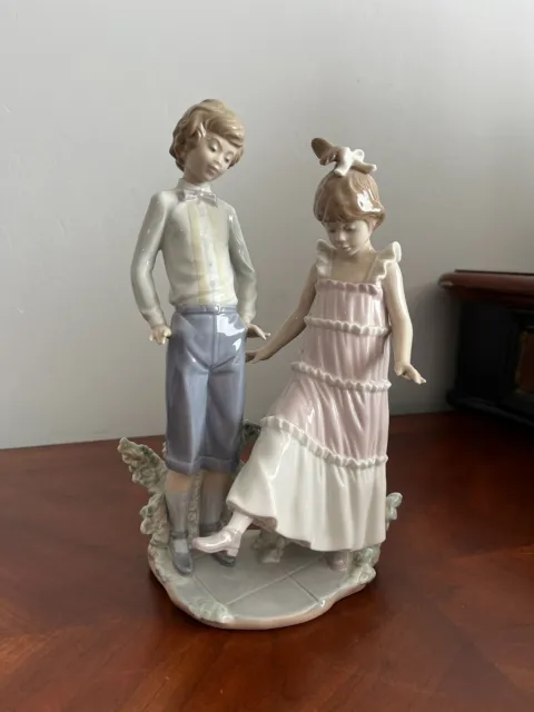 Lladro Figurine 5426 One Two Three Boy & Girl w Shoes Dancing