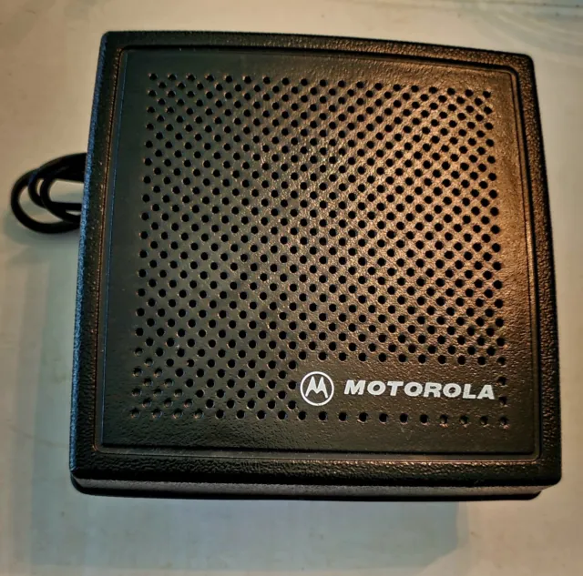 Motorola Hsn4031B External 2-Way Radio Speaker 7.5W