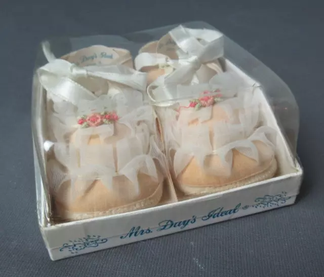 New Vintage Pr Mrs. Days Ideal Baby Shoe Co Peach Shoes - Crib Shoe Sz 2  - 159