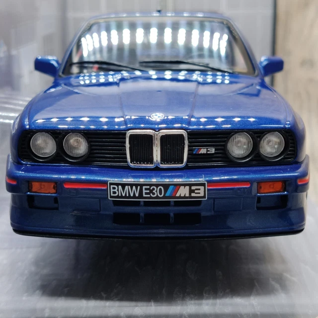 Voiture Solido Bmw E30 M3 Mauritius Bleu 1990 1:18 Neuf Boite 2