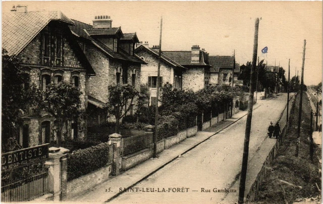 CPA St-LEU-la-FORET - Rue Gambetta (519395)
