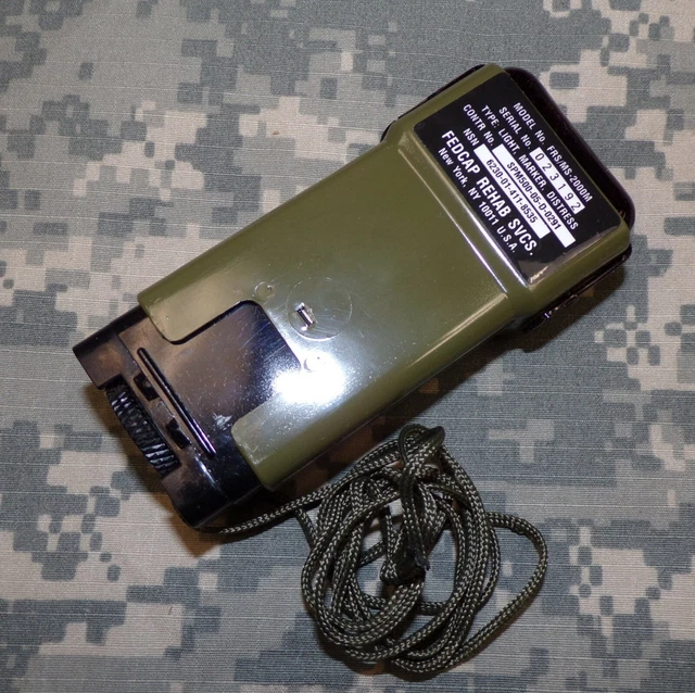 Original USGI IR Strobe FRS/MS-2000M Light Distress Marker (NIB) w/pouch 2004 Original USGI IR Strobe FRS/MS-2000M Light Distress Marker (NIB) w/pouch 2004