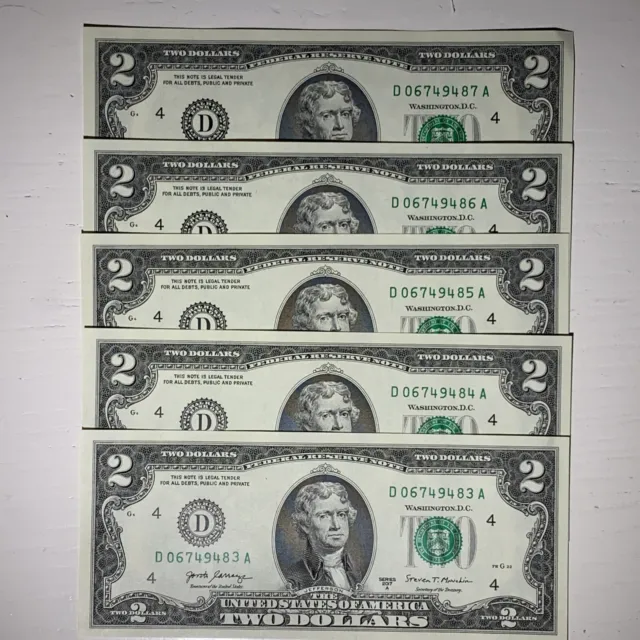 **Lot of 5 Uncirculated/Sequential Two Dollar Bills **