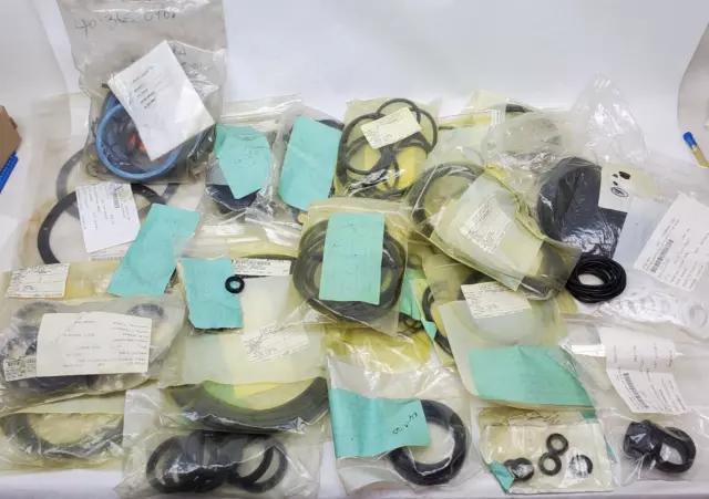 Large Lot Of New Old Stock - Fanuc Robotics Oil Seals, Gaskets, & O-Rings (Hr)
