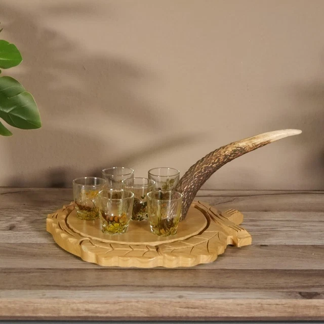 Aguardiente Proveedor Tallado Schnapsbrett H14 CM Ciervo Barra Cornamenta Asa