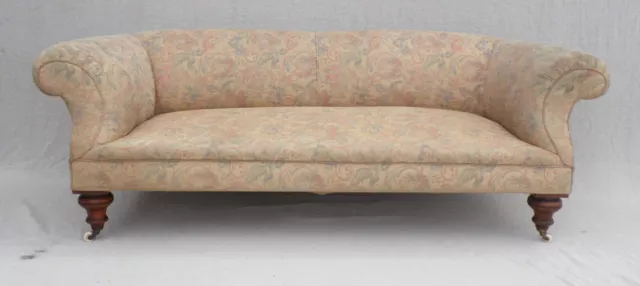 BEAUTIFUL VICTORIAN CHESTERFIELD SOFA c1890