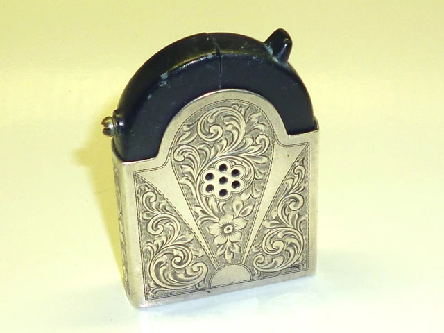 Rare briquet à essence automatique à presser Kaschie K16 1